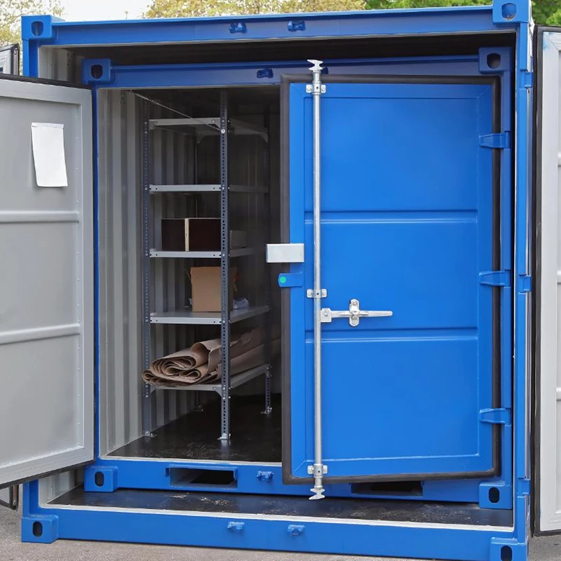 Opslagcontainer met planken